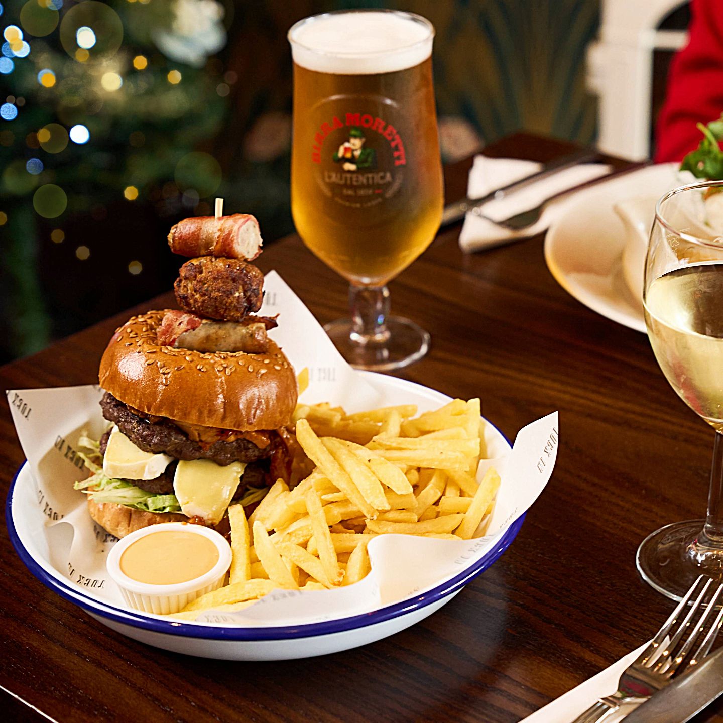 Festive Lunch & Dinner at The Poacher in Wigan